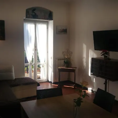Garden House Apartment Genoa
